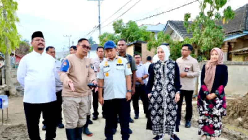 Mendagri Tito Fokuskan Pembersihan Lumpur di Permukiman Warga Aceh Tamiang Pascabencana