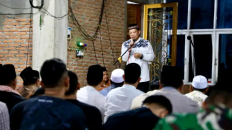 Mendagri Tito Karnavian Jalani Ramadan Pertama 2026 dengan Warga Aceh Tamiang