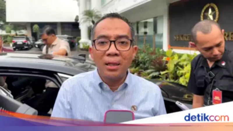 Mendikti Buka Suara Soal Polemik Alumni LPDP, Tegaskan Program Masih Bermanfaat