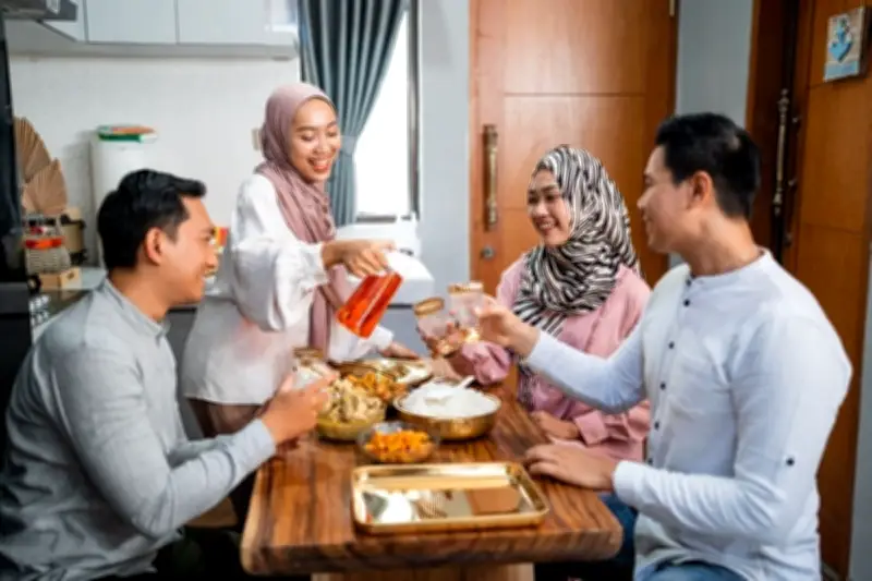 Mengapa Cepat Lapar Setelah Sahur? Pakar Gizi IPB Beri Penjelasan dan Solusi
