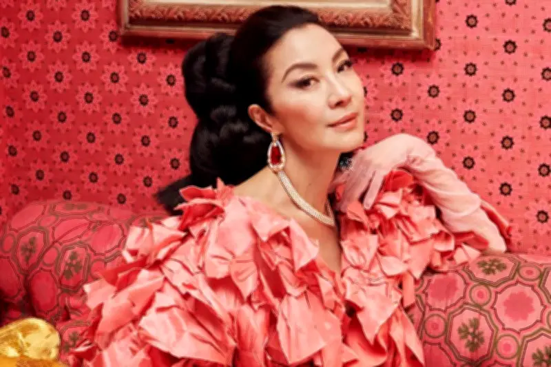 Michelle Yeoh Terima Bintang di Hollywood Walk of Fame, Ucapkan Terima Kasih