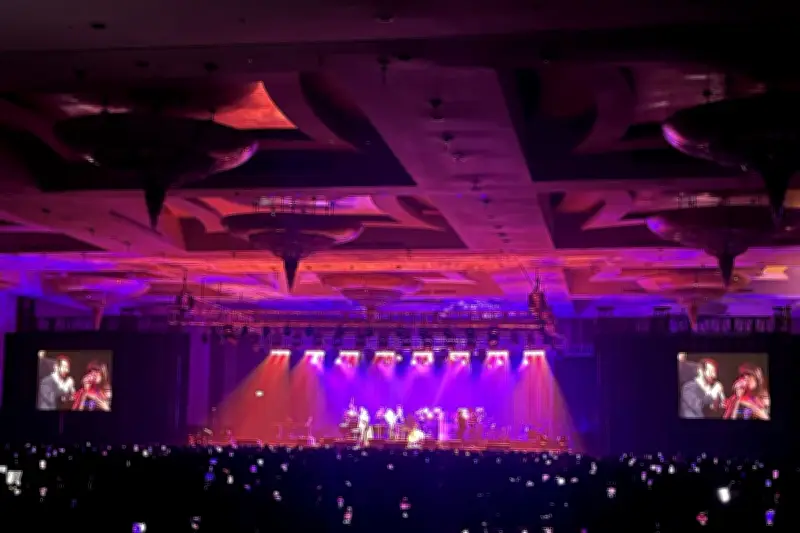 Momen Duet Raisa dan Josh Groban di Konser Jakarta, Ungkap Kekaguman Sejak SMA