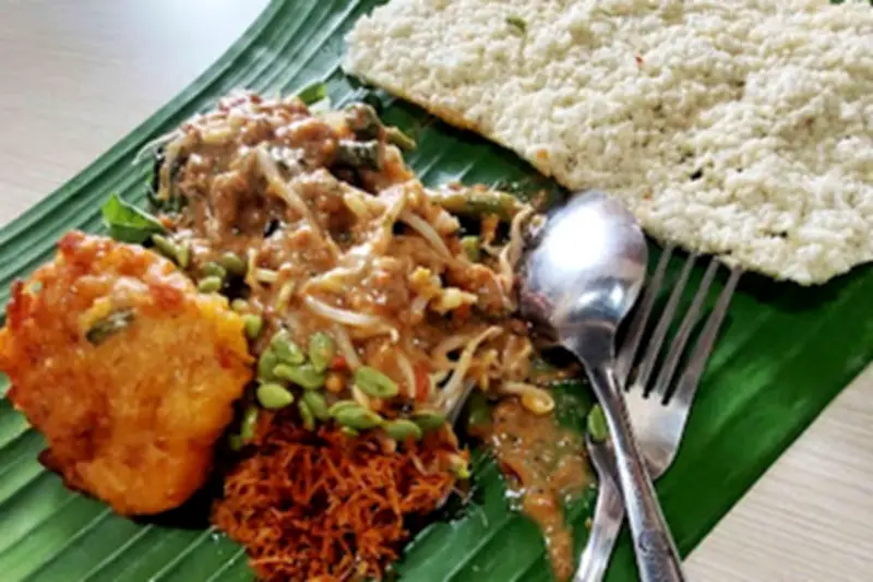 Nikmati Cita Rasa Khas: Pecel Madiun, Sate Ponorogo, dan Bakmi Solo dalam Satu Tempat
