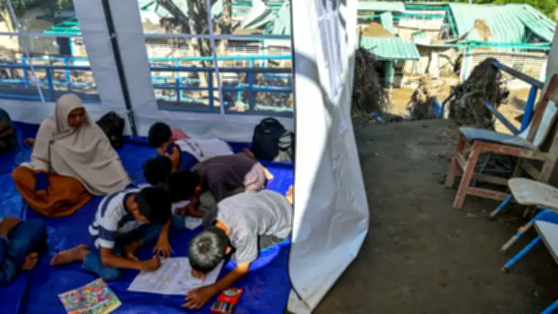 Pembelajaran di Tenda Masih Berlangsung Pascabanjir Sumatra, DPR Desak Perbaikan Sekolah Tuntas Sebelum Lebaran