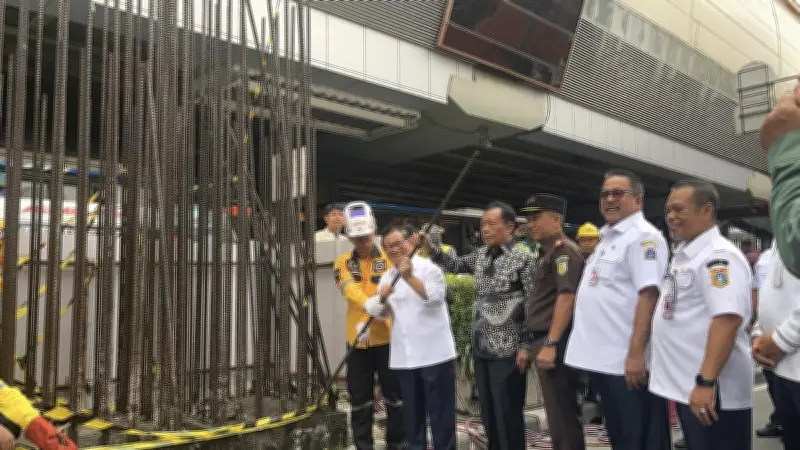 Pembongkaran Tiang Monorel Mangkrak di Kuningan, Kawasan Akan Ditata Jadi Pedestrian dan Ruang Hijau