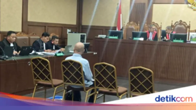 Pengacara Kasus Suap Migor Dituntut 17 Tahun, Klaim Tuntutan Tak Sesuai Fakta Hukum