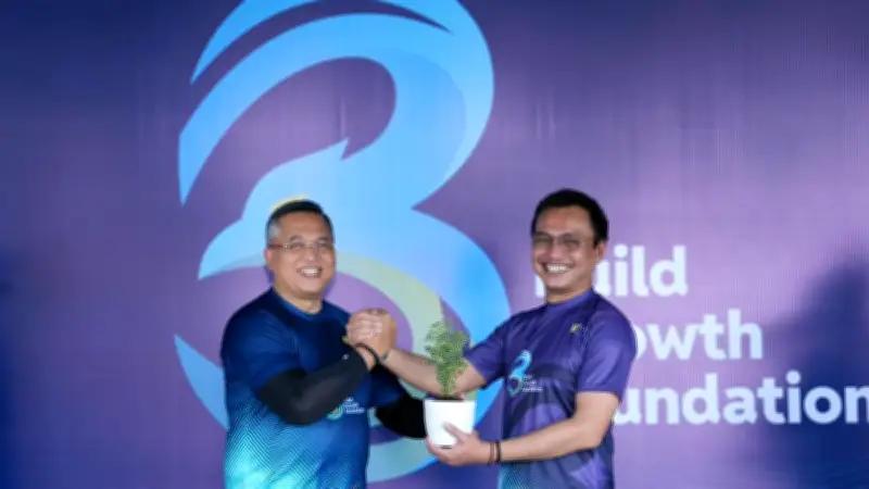 PLN EPI Gelar Lari dan Jalan Sehat, Donasikan 678 Pohon untuk Pelestarian Lingkungan