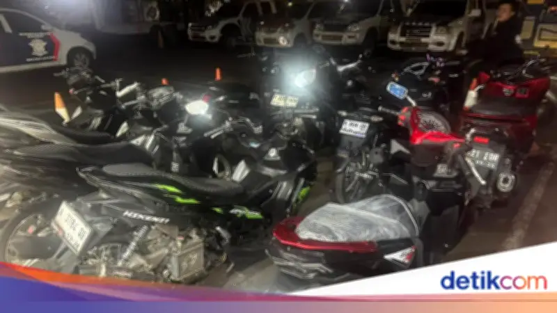 Polisi Amankan 11 Pengendara Motor Pelaku Perusakan Portal JLNT Casablanca