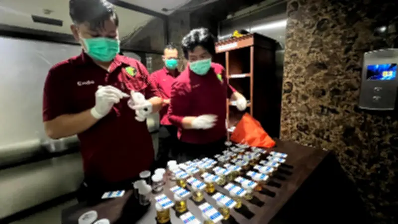 Polres Metro Depok Gelar Tes Urine Dadakan, 36 Pejabat Utama dan Kapolsek Diperiksa