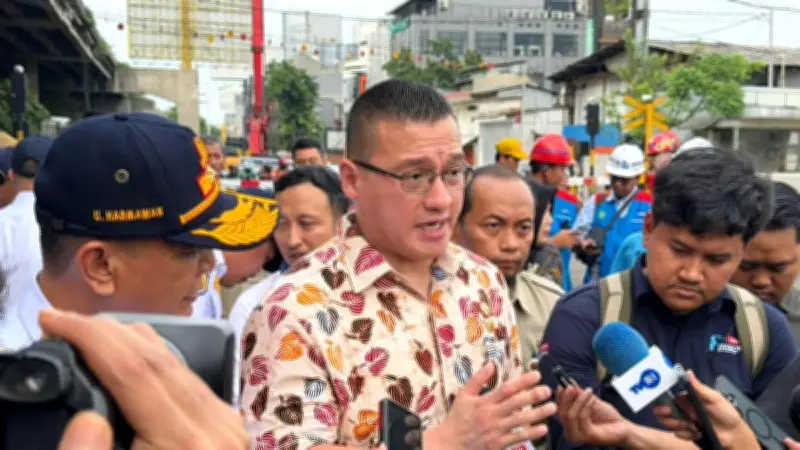 Proyek Flyover Latumenten Picu Kemacetan Horor, Legislator DKI Minta Dishub Segera Bertindak