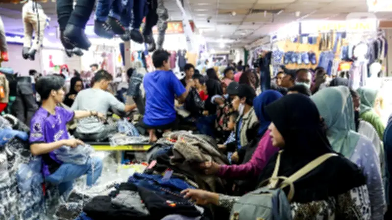 Proyeksi Keramaian Pasar Tanah Abang di Bulan Ramadan 2026: 30 Ribu Pengunjung