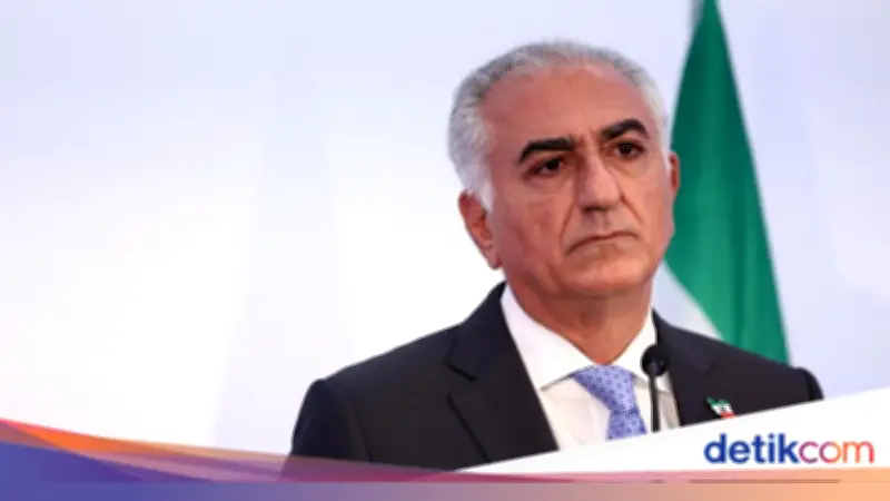 Putra Shah Iran Serukan Intervensi Internasional untuk Dukung Rakyat