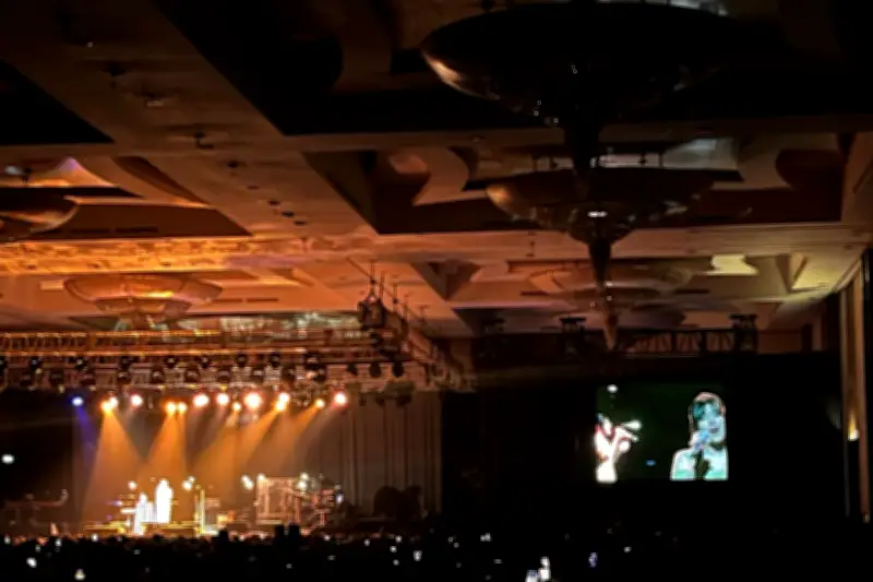 Raisa Buka Konser Josh Groban di Jakarta, Ungkap Jadi Penggemar Sejak Lama