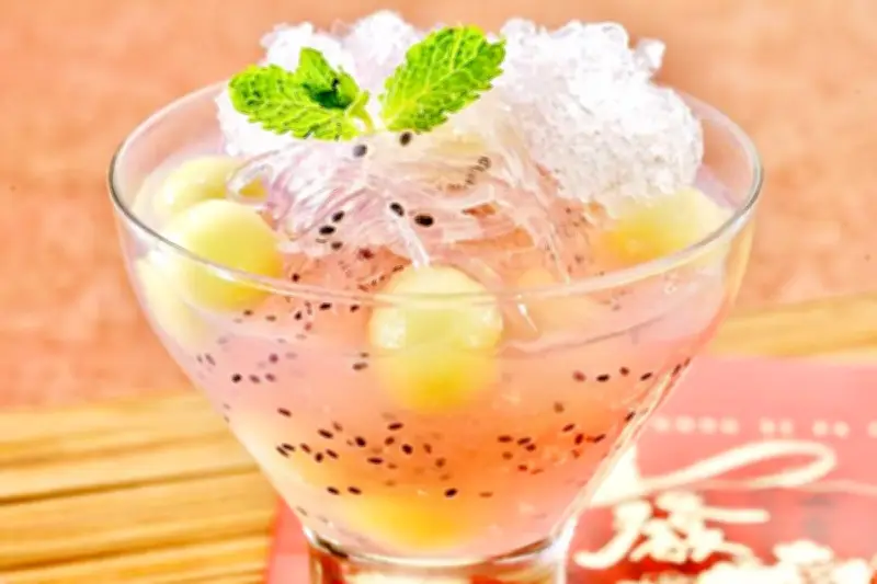 Resep Es Kelengkeng Sarang Burung, Minuman Segar Praktis untuk Buka Puasa