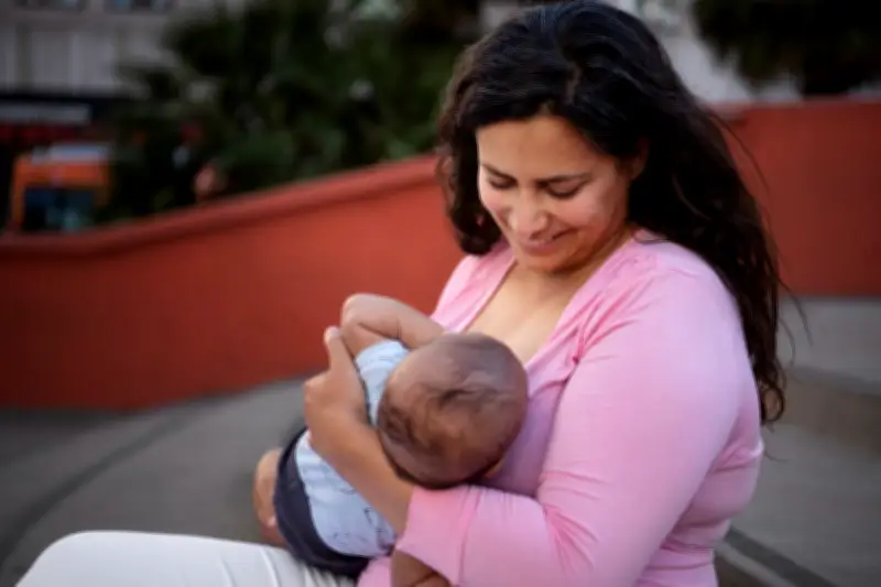 Riset BRIN Ungkap Ibu Lulusan SMP Lebih Banyak Tak Berikan ASI ke Bayi