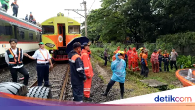 Sebagian KA Bandara Soetta Dievakuasi ke Kalideres, Pemulihan Jalur Masih Berlangsung