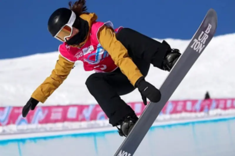 Snowboard Olimpiade Milano Cortina 2026 Memanas di Hari Keenam