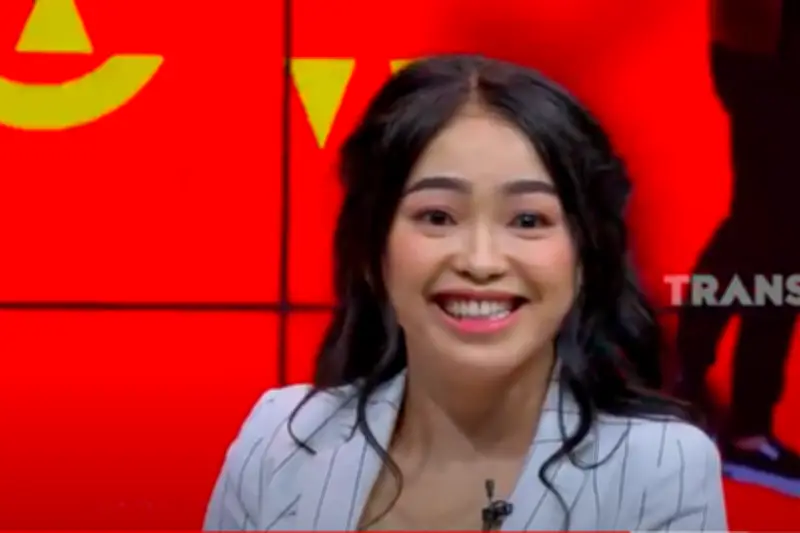 Suasana Haru Ziarah Mpok Alpa di Ciganjur, Ramadan Pertama Tanpa Kehadirannya