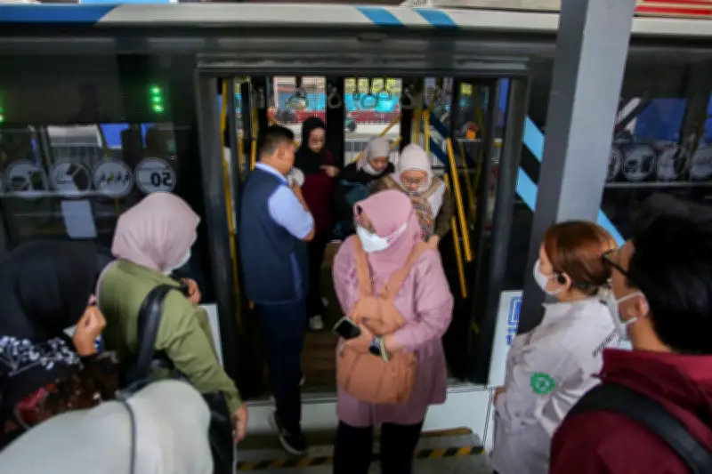 Target TPAK Perempuan 70% Sulit Tercapai Jika Ekonomi Perawatan Diabaikan