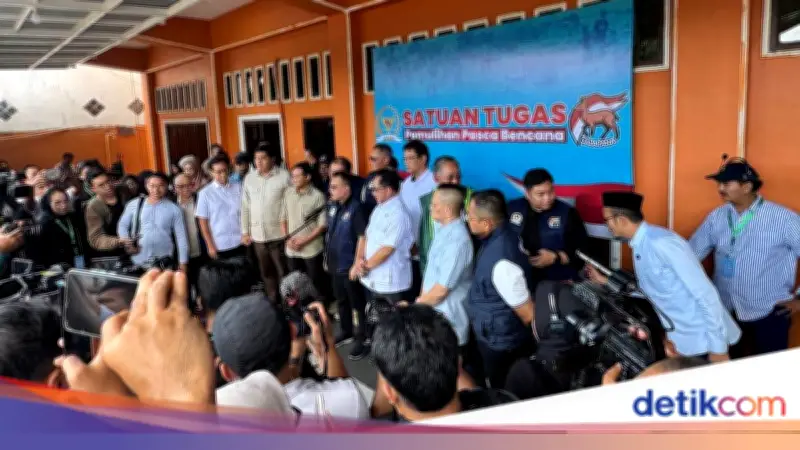 Telkomsel Selesaikan Pemulihan 100% BTS di Aceh Pasca Banjir Bersama Satgas DPR