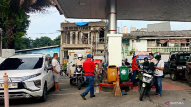Tiga Pegawai SPBU di Jakarta Timur Dianiaya Pria Mengaku Aparat, Ini Kronologi Lengkapnya