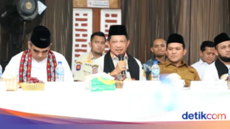 Tito Karnavian Soroti Peran Ulama dalam Pemulihan Korban Bencana Sumatera