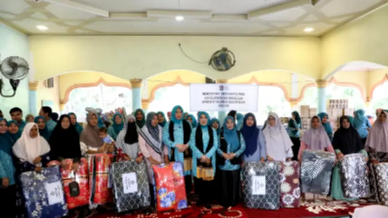 TP PKK Pusat Salurkan Bantuan Langsung untuk Korban Banjir Bandang di Bireuen, Aceh