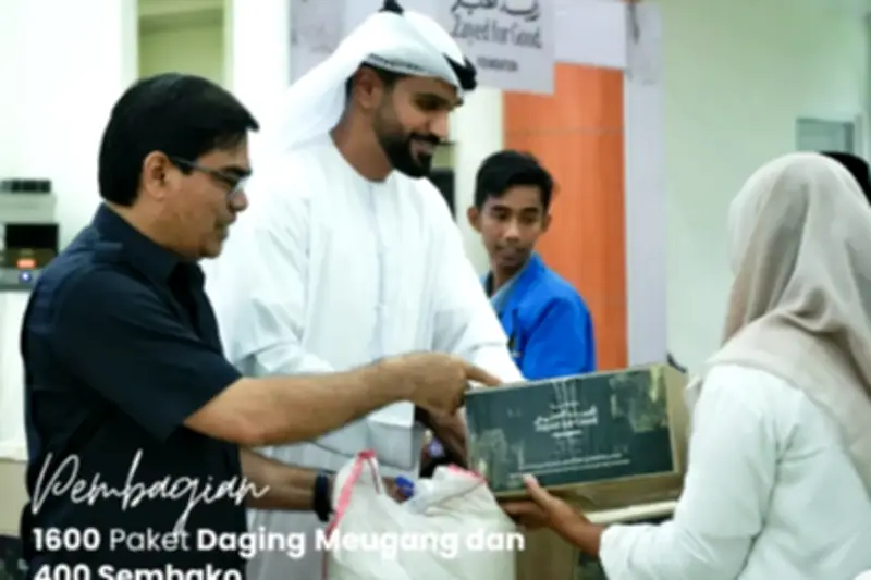 UIN Ar-Raniry Banda Aceh dan Pemerintah UAE Bagikan 2.000 Paket Sembako