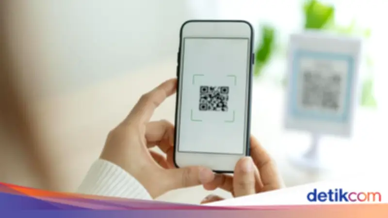 Viral Aksi Tempel Barcode Judol di Warkop Jaksel, Polisi Dalami Kurniawan Fadilah