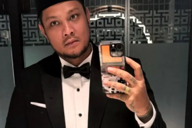 Virgoun Resmi Menikah dengan Lindi Fitriyana, Unggah Momen Akad Nikah di Instagram