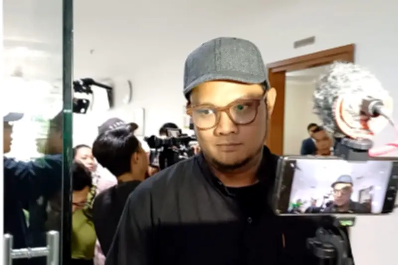 Virgoun Sindir Kebocoran Undangan Pernikahan dengan Lindi Fitriyana