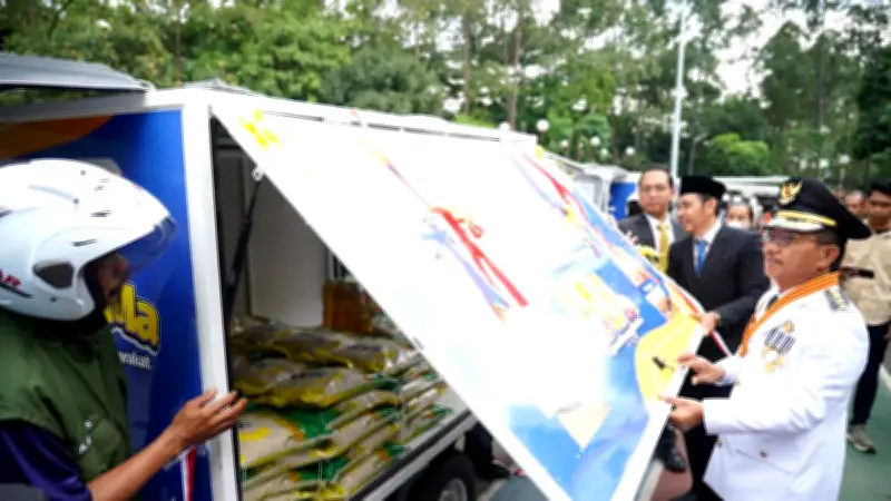 Wali Kota Tangerang Luncurkan Bang Sama, Layanan Sembako Keliling untuk Tekan Harga