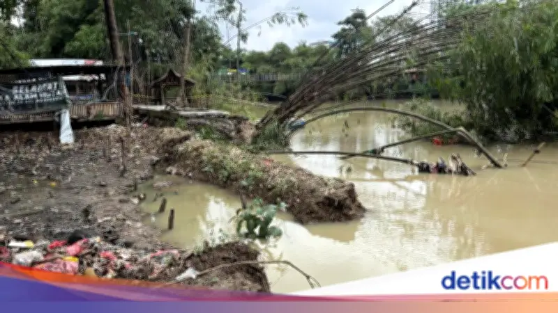 Warga Bekasi Ceritakan Detik-Detik Longsor yang Hantam Wisata Hutan Bambu