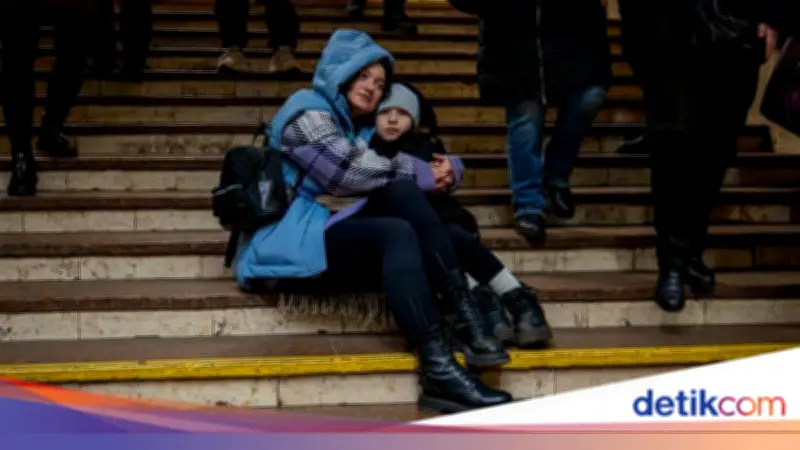 Warga Ukraina Tabah Hadapi Tahun Kelima Perang, Survei Ungkap Ketahanan Tinggi