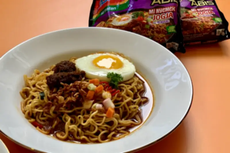 Warmindo Legendaris Yogyakarta: 400 Porsi Indomie Sehari, Kisah Kuliner Ikonik