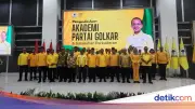 Bahlil Lahadalia Resmi Lantik Pengurus Akademi Partai Golkar Pimpinan Hajriyanto Y Thohari