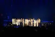 Mahalini Hadirkan Keluarga Besar di Konser Koma Live di Istora Senayan