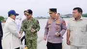 Prabowo Terbang ke AS Temui Trump, Didampingi Bahlil dan Teddy