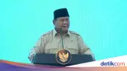 Presiden Prabowo Anugerahkan Tanda Kehormatan ke Kepala BGN, Wakapolri, dan Kapolda Metro