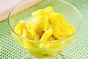 Resep Manisan Mangga: Hidangan Segar Asam Manis untuk Berbuka Puasa