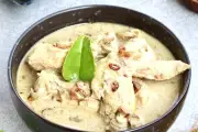 Resep Opor Ayam Sederhana, Menu Andalan Lebaran untuk Keluarga Indonesia