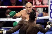 Tyson Fury Raih Sabuk WBC Usai TKO Deontay Wilder di Ronde Ketujuh