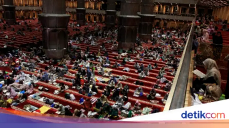 7 Masjid Rekomendasi di Jakarta untuk Iktikaf Ramadan 2026, Suasana Khusyuk