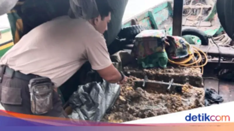 7 Nelayan Ditangkap Usai Curi Besi Antikarat Pelindung Tiang Pancang Jembatan Suramadu