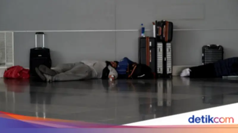 8.000 Orang Terjebak di Qatar Akibat Penutupan Wilayah Udara Imbas Perang