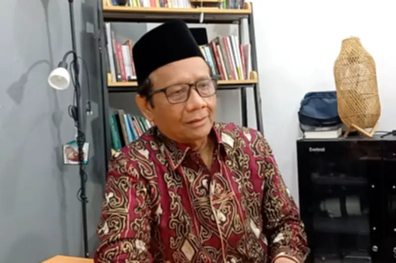 Akun Palsu Atas Nama Mahfud MD Sebar Hoaks Bantuan Dana dari Aset Koruptor