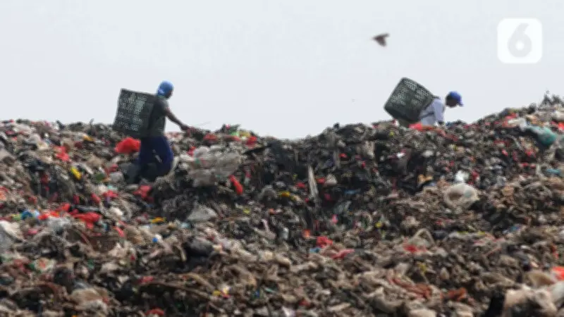 Anggota DPRD DKI Desak Pemprov Segera Atasi Masalah Sampah yang Mengganggu Warga