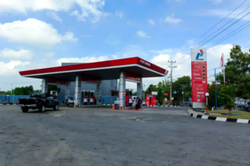 Antrean Panjang BBM di Banda Aceh, Warga Khawatir Imbas Konflik AS-Israel-Iran