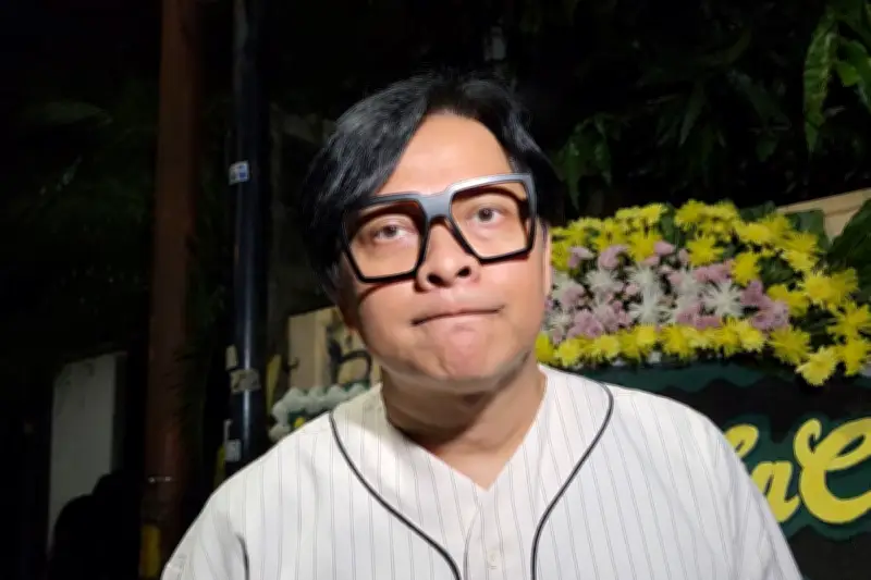 Armand Maulana Hadiri Khataman Al-Qur'an untuk Vidi Aldiano di Cilandak