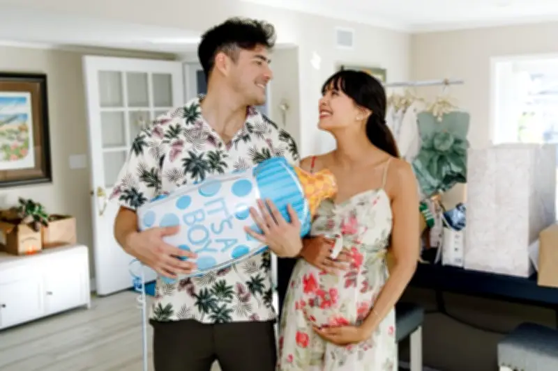 Aurelie Moeremans dan Tyler Bigenho Sambut Kelahiran Anak Pertama